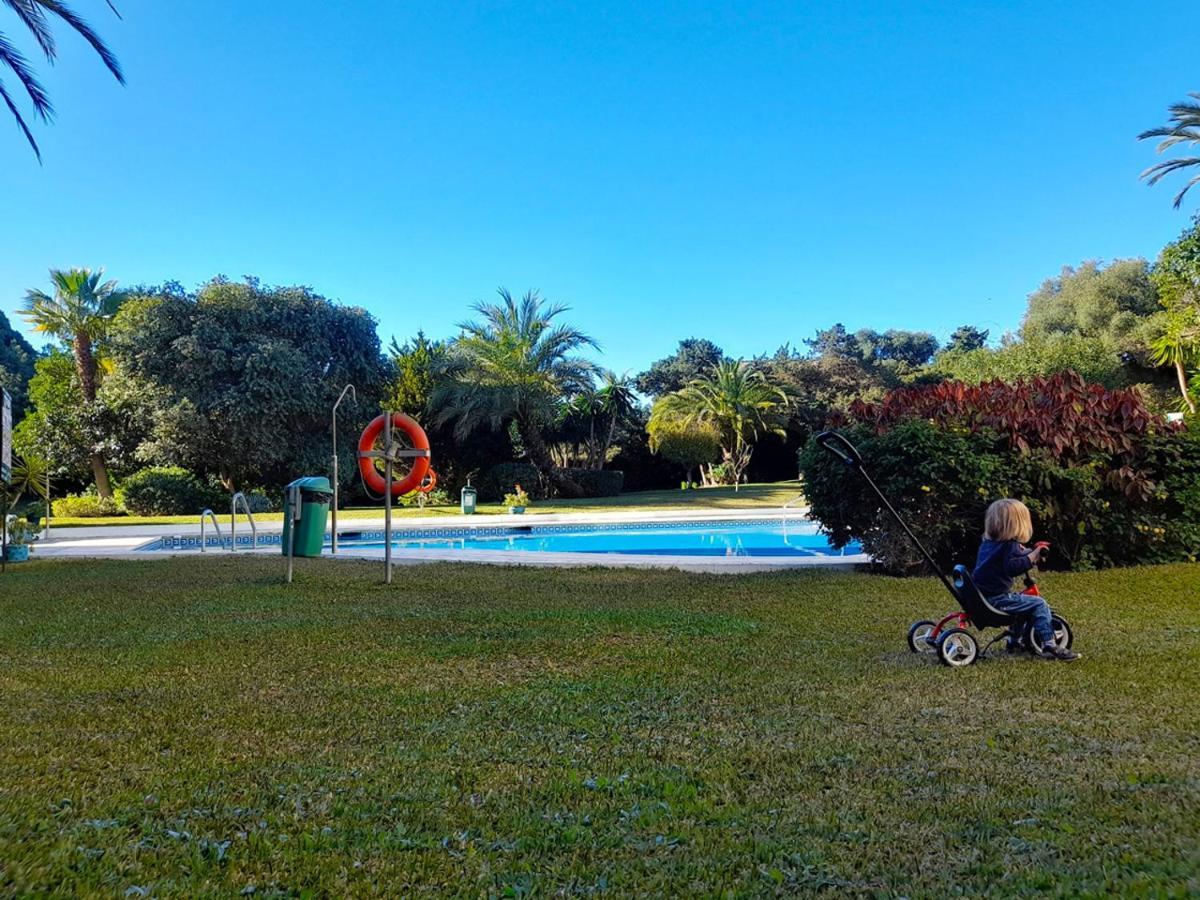 Apartment With Pool Near The Beach Marbella Exterior foto